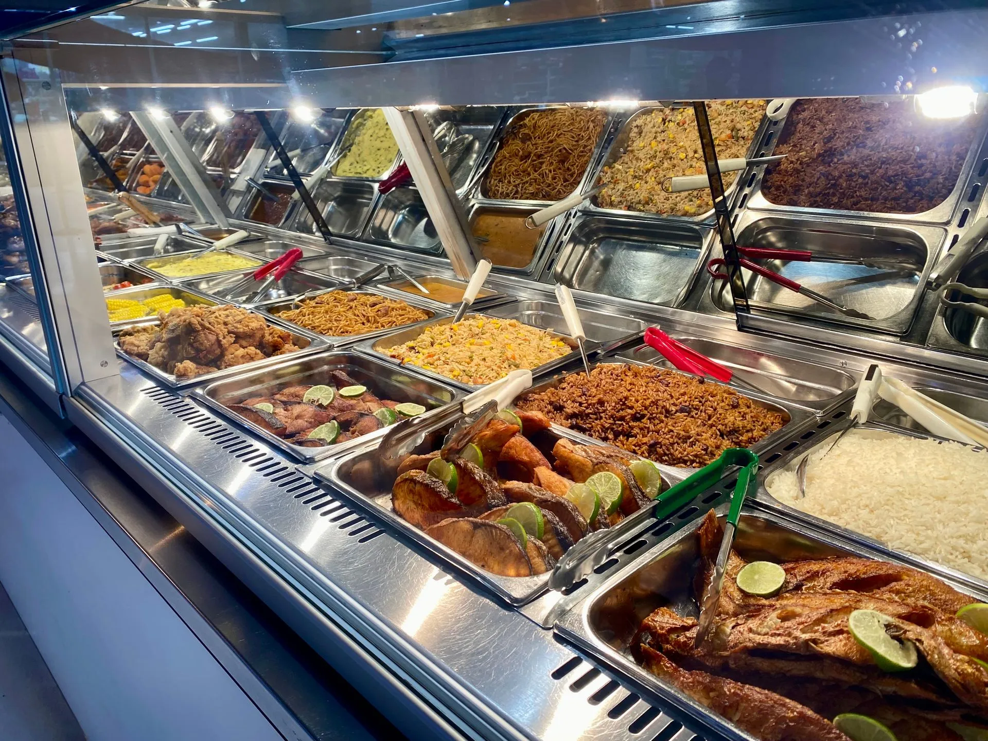 Mangusa foodcourt
